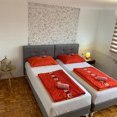 Guest House Husejn Dubrave Gornje Екстериор снимка