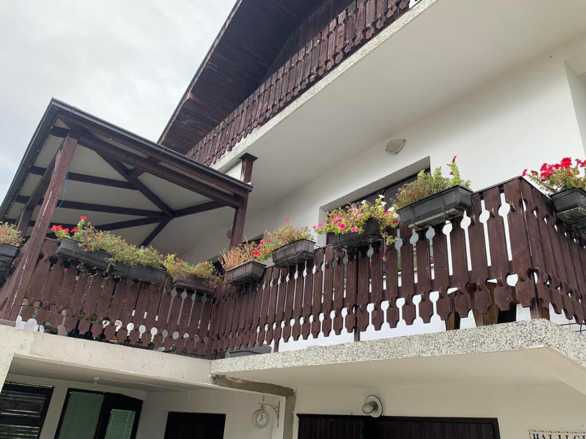 Guest House Husejn Dubrave Gornje Екстериор снимка